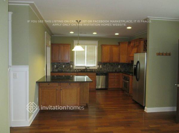 Building Photo - 3132 Cunningham Ln