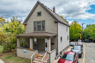 Building Photo - 807 S Main St