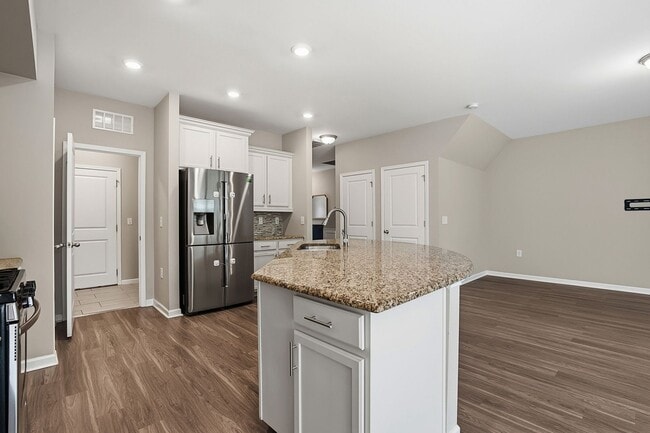 Building Photo - SPACIOUS AND BEAUTIFUL HOME IN MORRISVILLE-BRIER CREEK AREA