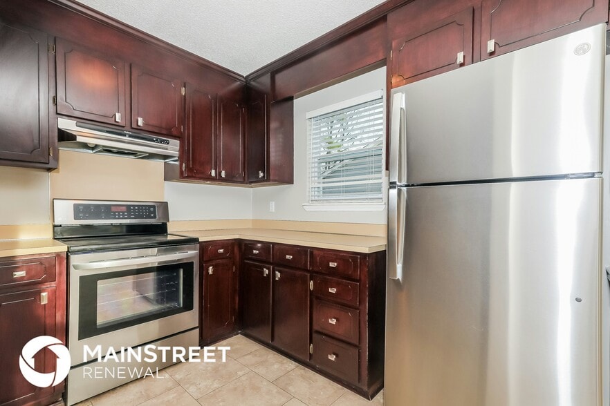 Building Photo - 10213 Grand Junction Rd