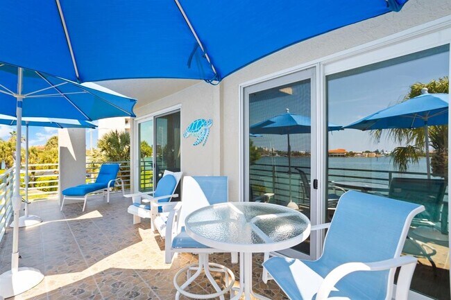 Building Photo - 7912 Sailboat Key Blvd S