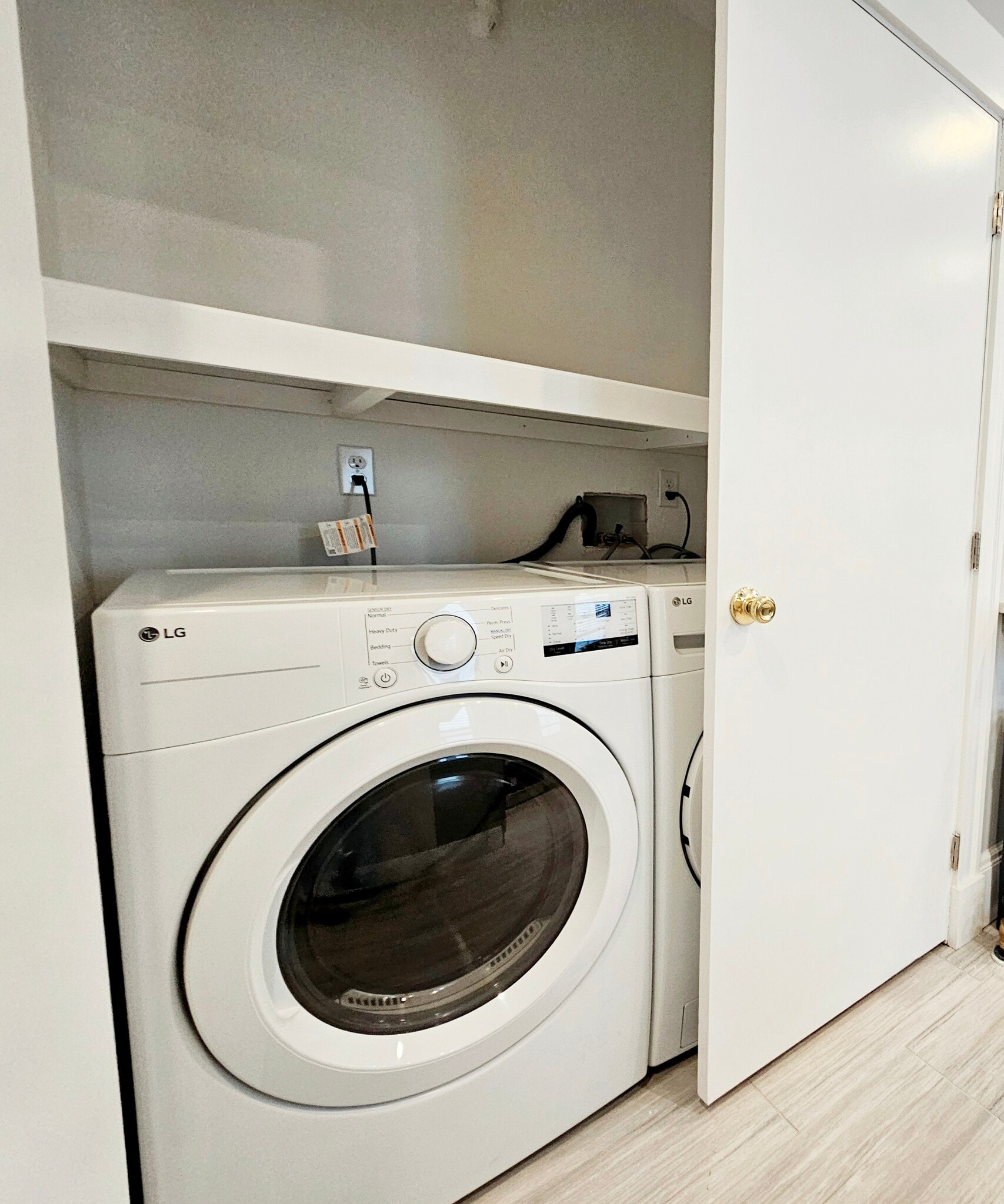 Building Photo - 69 Turner St