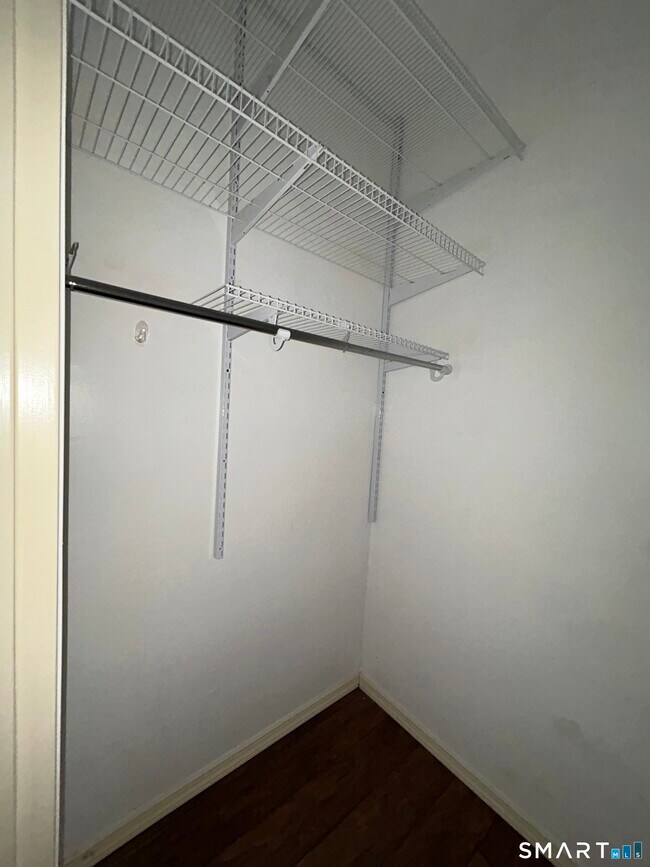 Building Photo - 26 Balance Rock Rd