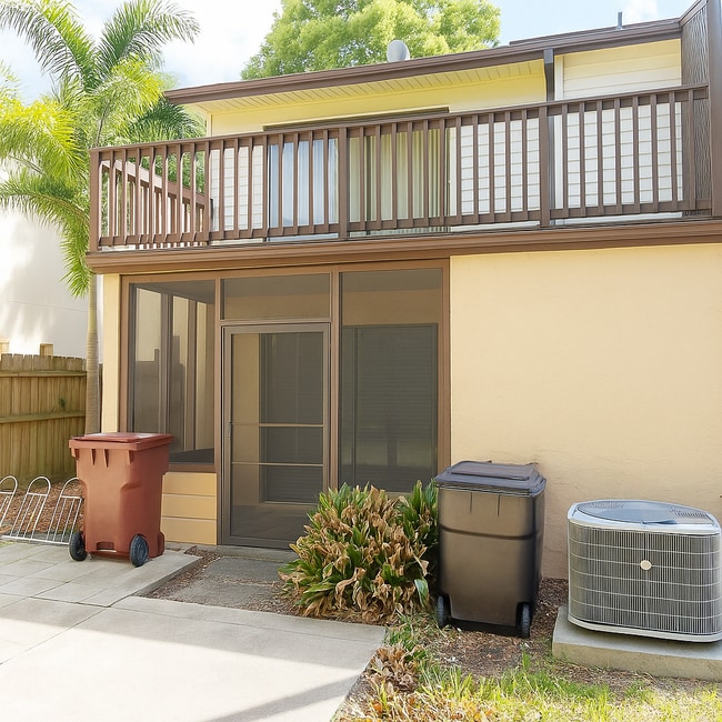 Building Photo - 1915 E Central Blvd