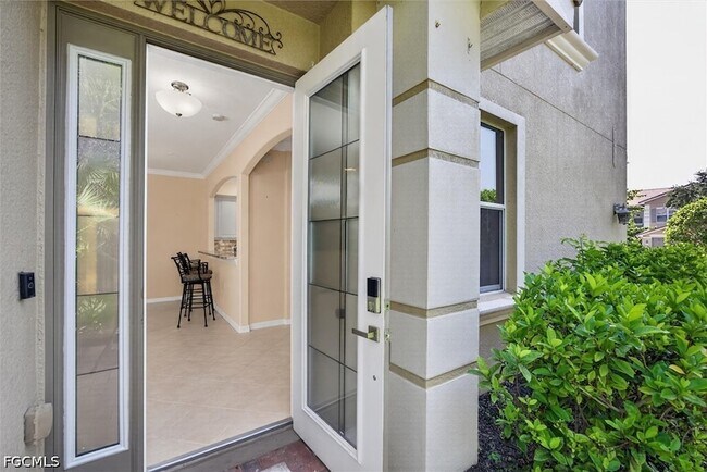 Building Photo - 3241 Cottonwood Bend