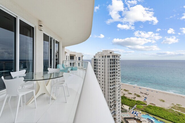 Building Photo - 2700 N Ocean Dr