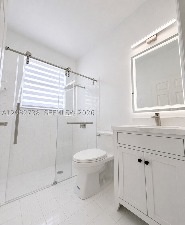 Building Photo - 14303 SW 159th Pl