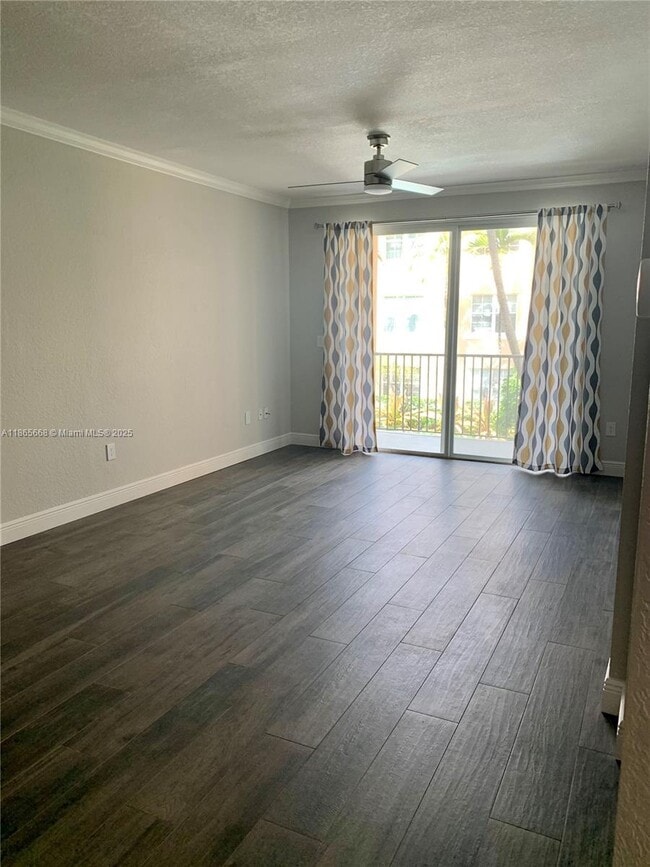 Primary Photo - 1803 N Flagler Dr