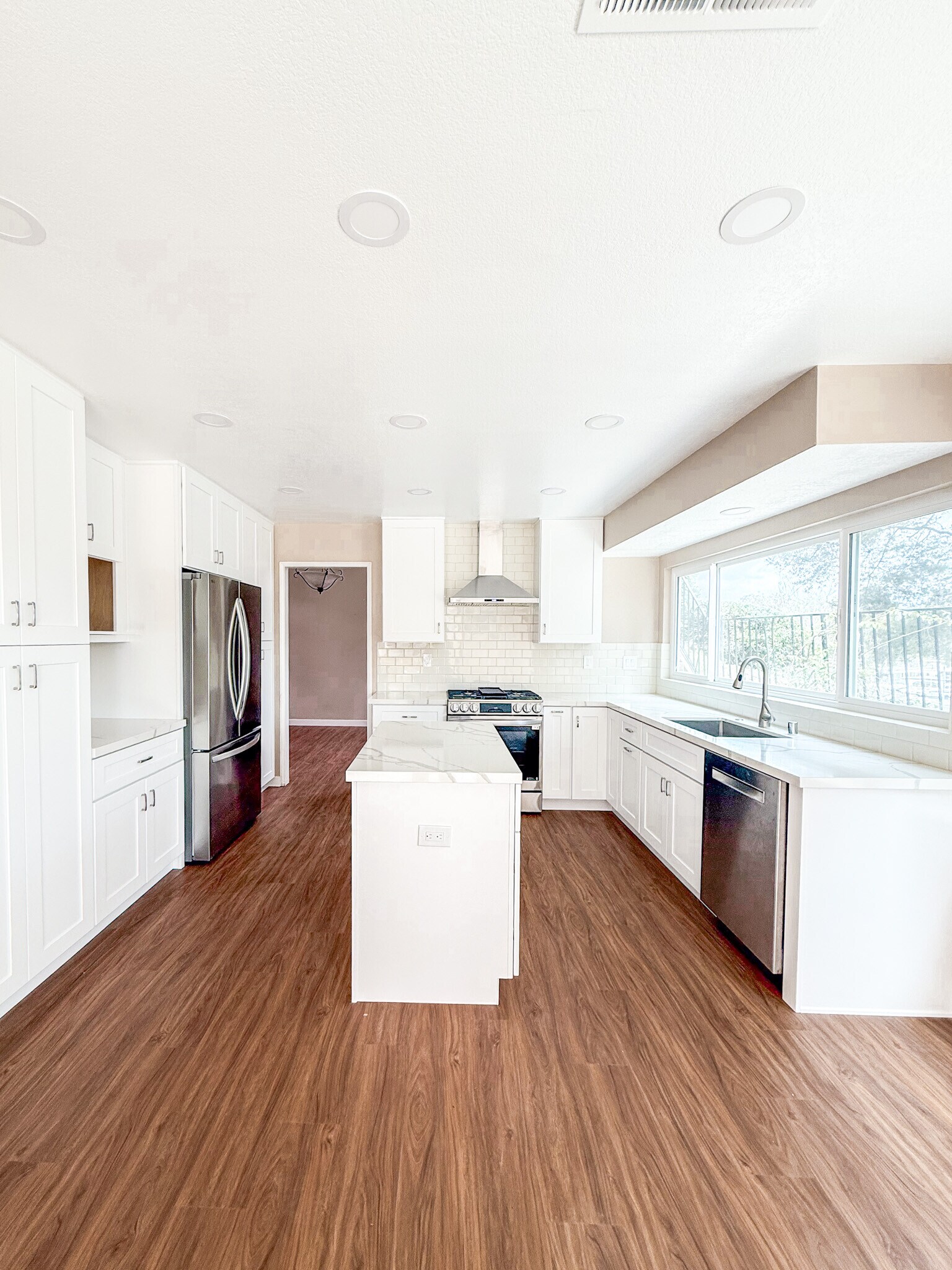 Remodeled kitchen - 1780 Crystal Ridge Way