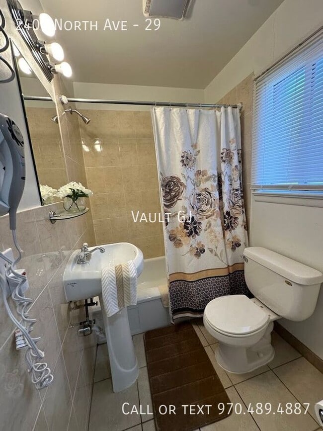 Building Photo - 2400 North Ave