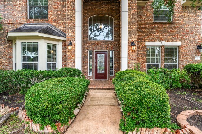 Building Photo - 13202 Brushy Knoll Ln