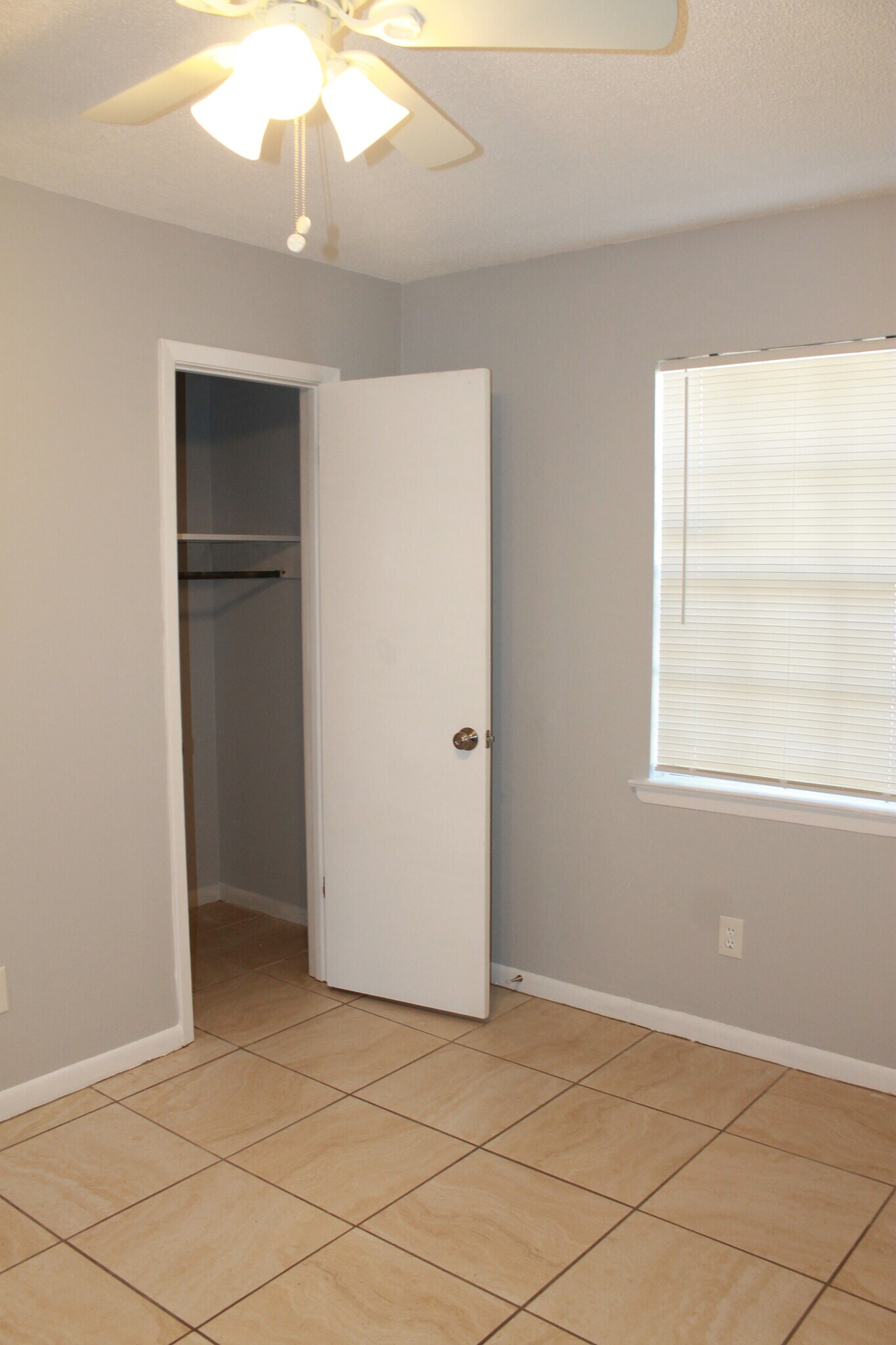 Building Photo - 849 Nantes Way