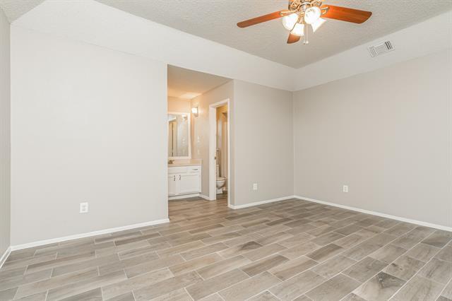 Building Photo - 1712 Homestead St