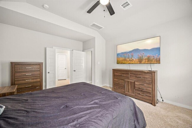 Building Photo - 2907 Skerne Forest Dr