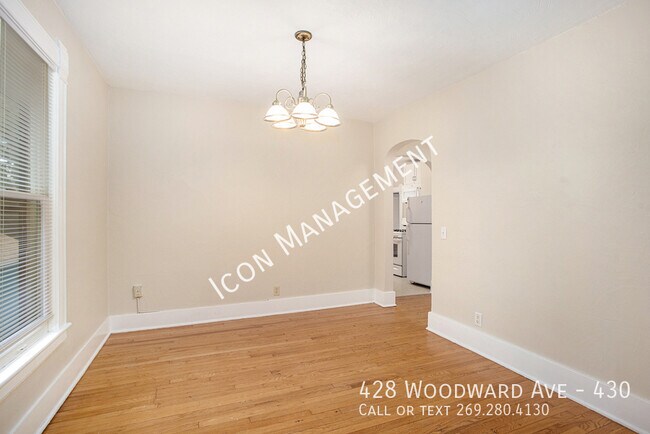 Building Photo - 428 Woodward Ave