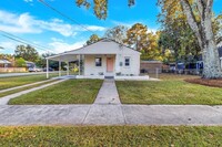 Building Photo - 2808 Martha Dr