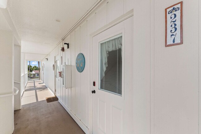 Building Photo - 1 Ocean Trace Rd