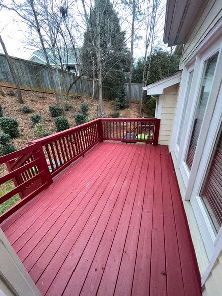 Private deck - 7602 Astoria Place