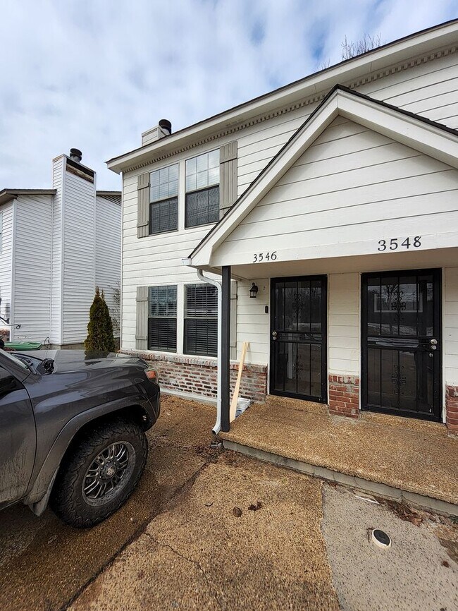 Building Photo - 3546 Christine Rd