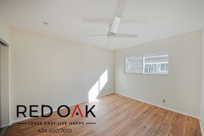 Building Photo - 642 Hayworth Ave