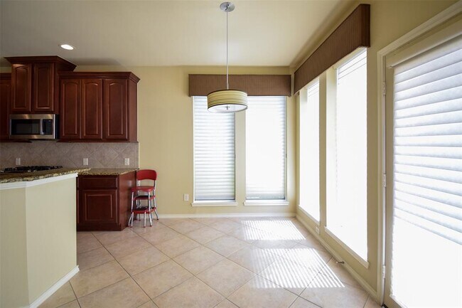 Building Photo - 1326 Laura Hills Ln