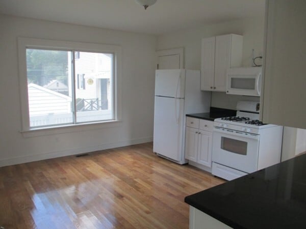 Building Photo - 5 Westerly St