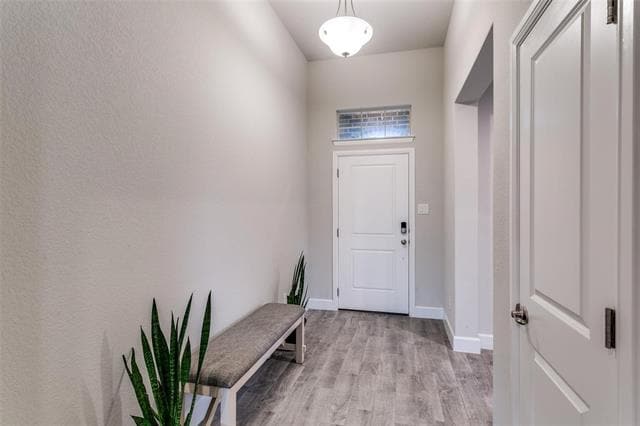 Building Photo - 728 Greenford Mnr