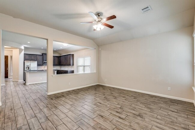 Building Photo - 20037 Navarre Terrace