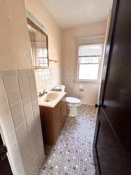 Building Photo - 58 Roanoke Pky