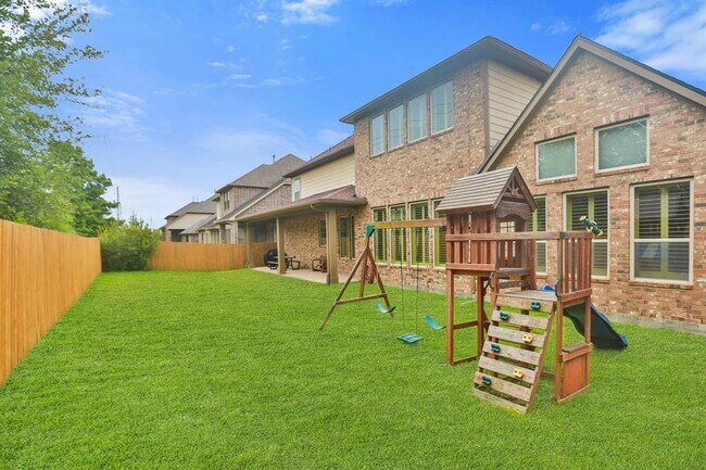Building Photo - 18900 N Bee Cave Springs Cir