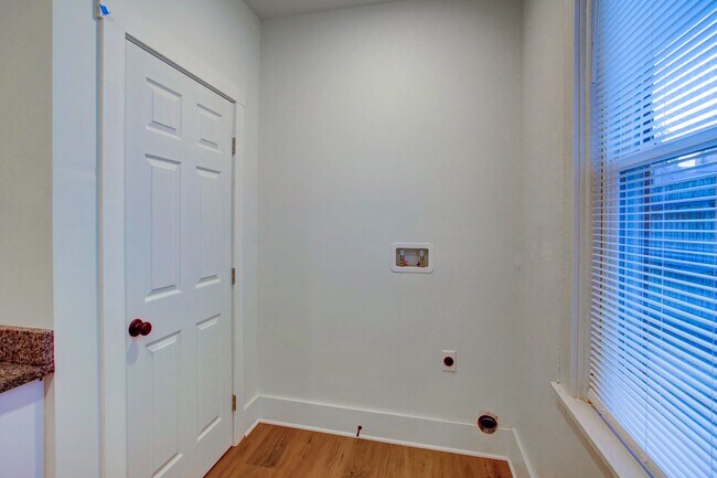 Building Photo - 649 St Joseph St