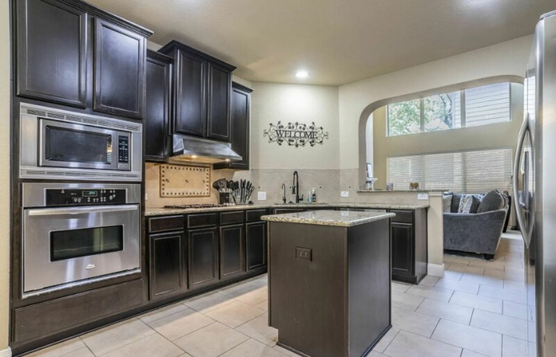 Building Photo - 7659 Culebra Rd