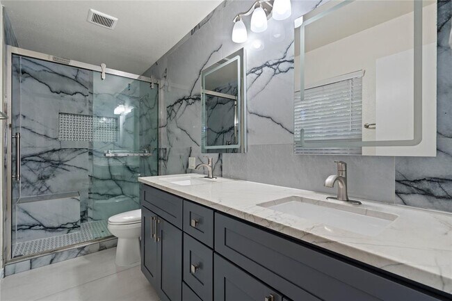 Building Photo - 809 Betterman Dr