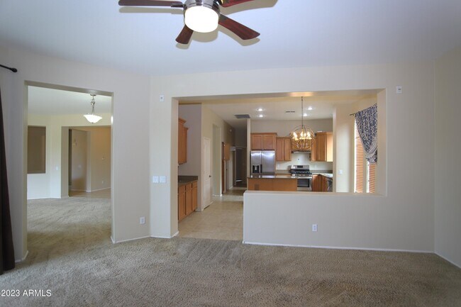 Building Photo - 779 E Mead Dr