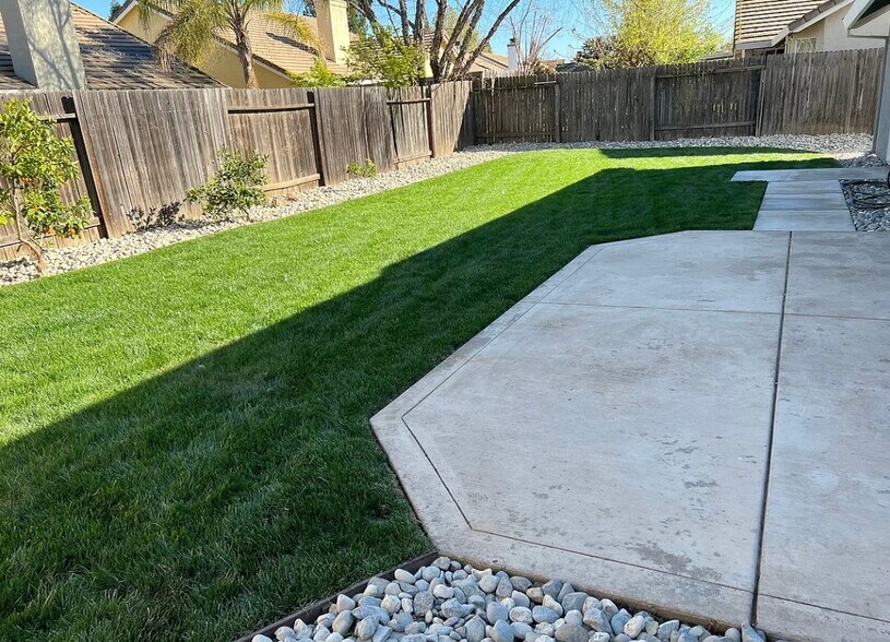 Building Photo - 1642 Prentiss Dr