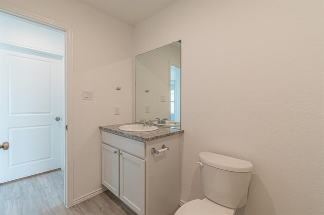 Building Photo - 6406 Reuben Kemper
