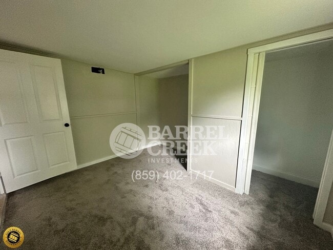 Building Photo - 115 Robertson Ln