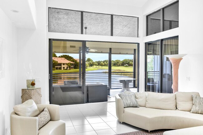 Building Photo - 16922 Isle of Palms Dr