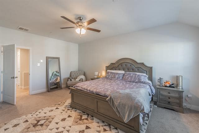 Building Photo - 5544 Crawford Dr