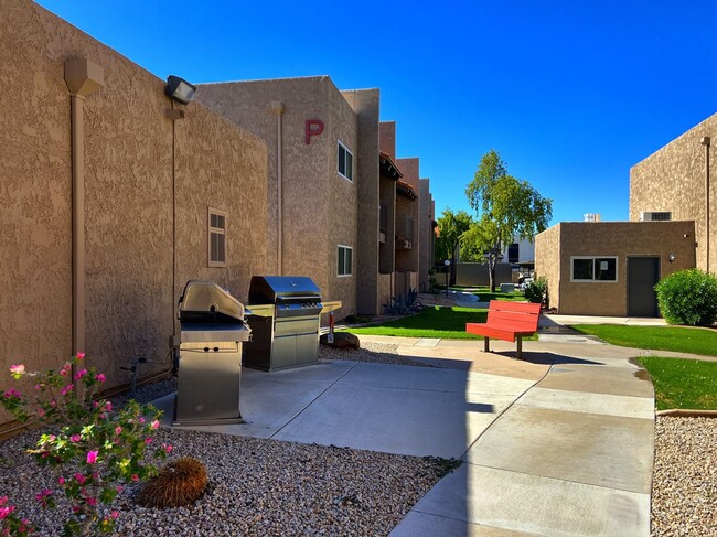 Building Photo - OPEN HOUSE -  INQUIRE:     LARGE ONE 1/BR ...