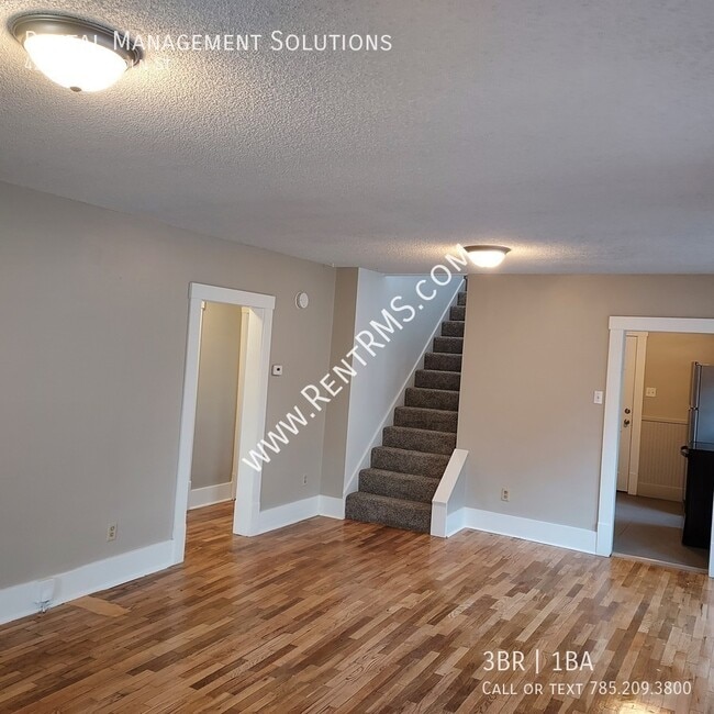 Building Photo - 420 SW Lincoln St