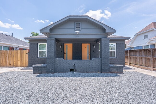 Building Photo - 4202 Clay St