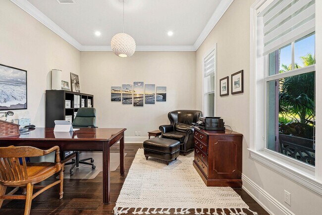 Building Photo - 120 Grove Way