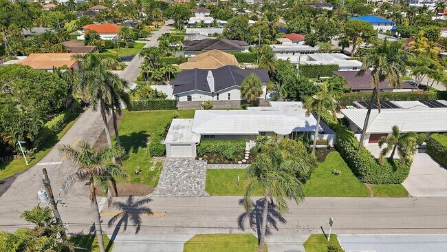 Building Photo - 4454 W Tradewinds Ave