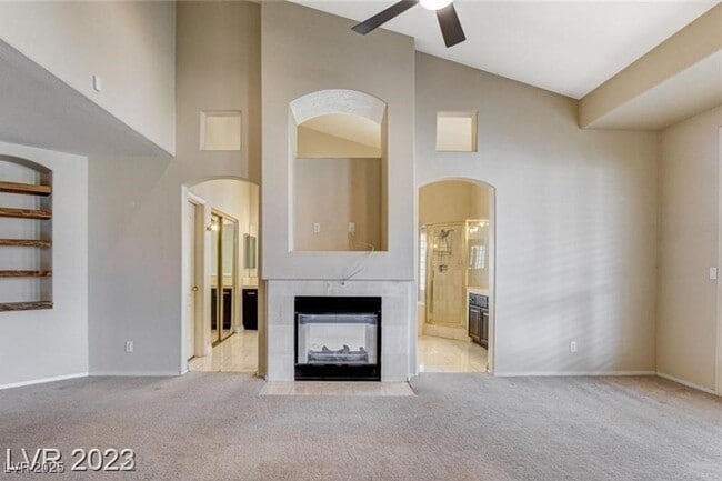 Building Photo - 1842 Bogey Way