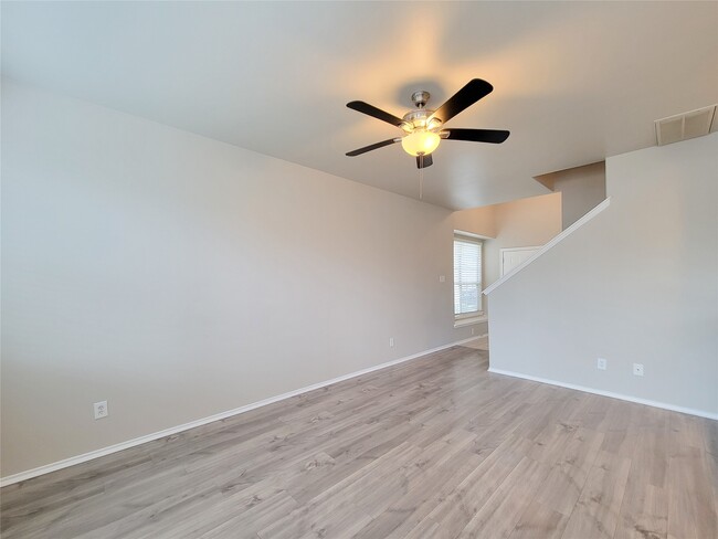 Building Photo - 3014 Loganberry Park Ln