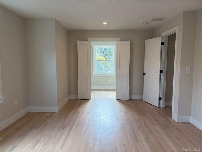 Building Photo - 91 17th St