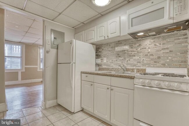 Building Photo - 1208 N Calvert St