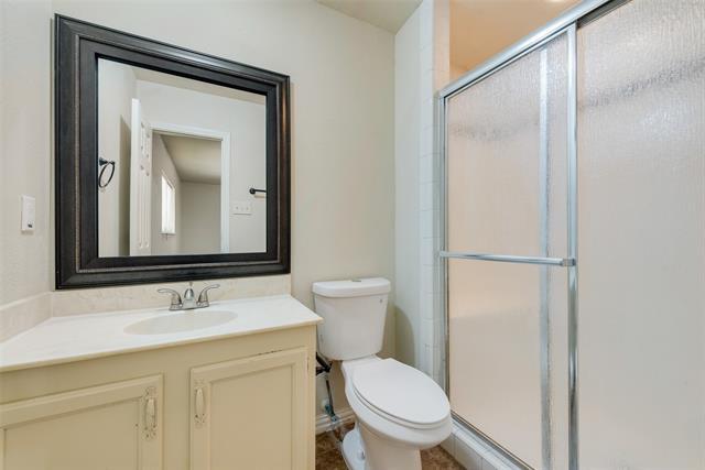 Building Photo - 2426 Denmark Dr