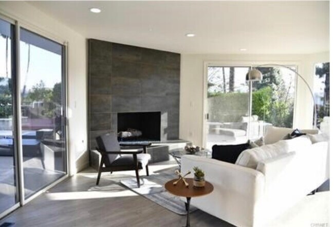 Building Photo - 8026 Okean Ter